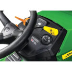 John Deere S100 17.5 HP GAS Hydrostatic Riding Lawn Mower - Image 4