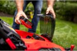 CRAFTSMAN V20 20-Inch Cordless Push Lawn Mower - Image 6